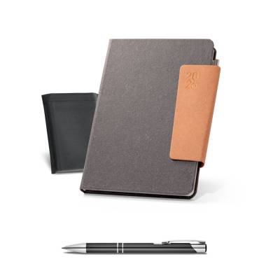 Agenda B5 2026 em Pele Reciclada Personalizada