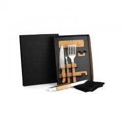 Kit Churrasco e Hambúrguer 6 Peças Com Tábua de Bambu e Avental Personalizado
