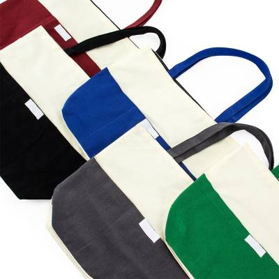 Sacola de Lona 356g/m² com Revestimento Interno e Bolso Frontal Personalizada